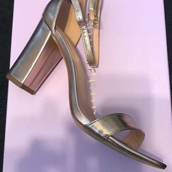 madden girl beella rose gold